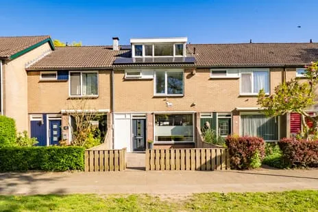 Tussenwoning te koop: Lavendelhof 22, Nieuwegein