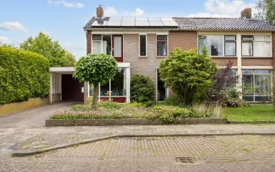 Twee-onder-één-kap te koop: Laweijstraat 19, Haulerwijk