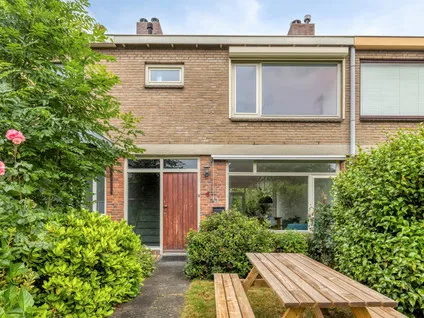 Tussenwoning te koop: Lazuursteenstraat 6, Hatert Nijmegen