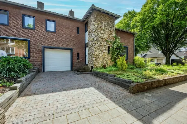 Semi-detached for sale: Le Bron De Vexelastraat 2, Vrijveld Roermond