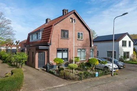 Twee-onder-één-kap te koop: Lebretweg 66, Dennenkamp Oosterbeek