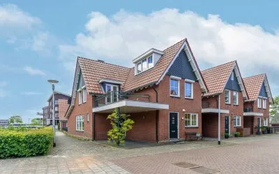 Hoekwoning te koop: Leeghwater 82, Vossepolder Hillegom