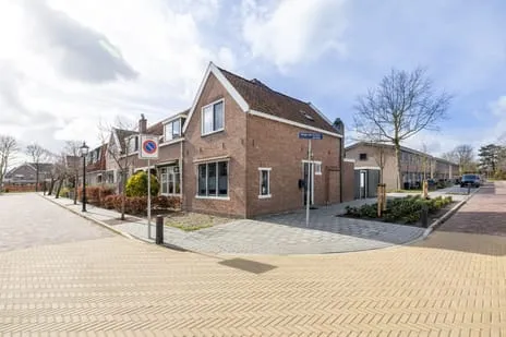 Hoekwoning te koop: Leeghwaterstraat 11, Middenbeemster Middenbeemster