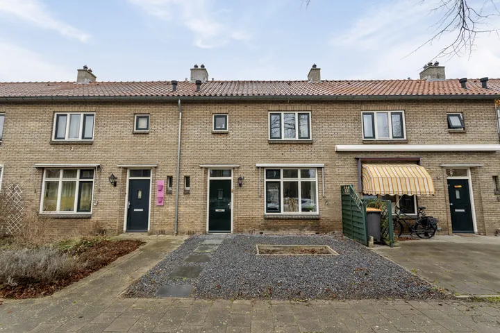 Tussenwoning te koop: Leeghwaterstraat 12, Tuindorp-Zuid Hengelo