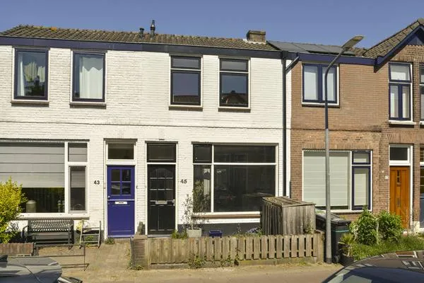 Tussenwoning te koop: Leeghwaterstraat 45, Geuzenbuurt Hilversum