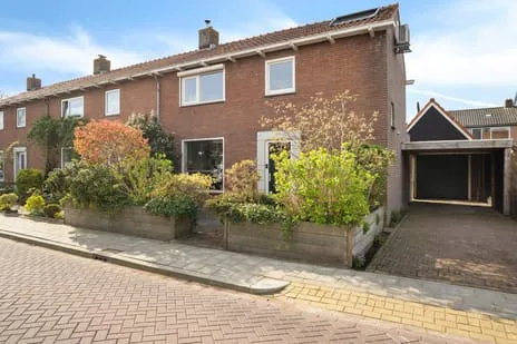 Hoekwoning te koop: Leeghwaterstraat 7, De Rijp De Rijp