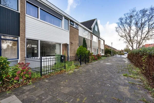 Woning te huur: Leeghwaterstraat, Hoofddorp Centrum Oost Hoofddorp
