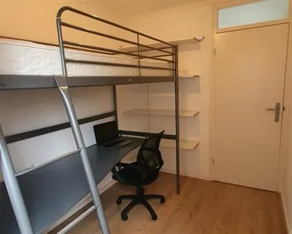 Woning: Leeghwaterstraat in Hoofddorp