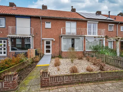 Tussenwoning te koop: Leemkampstraat 9, Venlo