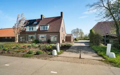 Twee-onder-één-kap te koop: Leemringweg 17-2, Kraggenburg-landelijk gebied Kraggenburg