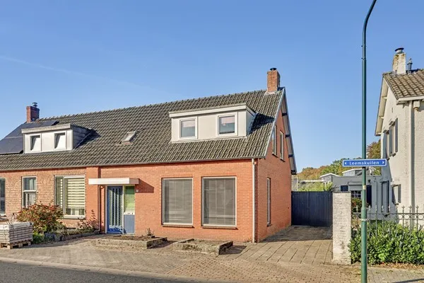 Twee-onder-één-kap te koop: Leemskuilen 7, Bladel
