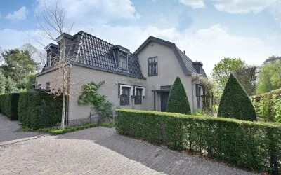 Vrijstaande woning te koop: Leemzeulder 6, Zwarte Berg Laren