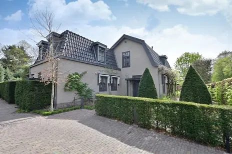 Vrijstaande woning te koop: Leemzeulder 6, Zwarte Berg Laren (Nh)