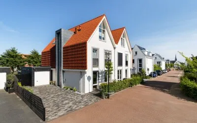 Twee-onder-één-kap te koop: Leen Zwinkelshof 2, Vliettuinen Wateringen