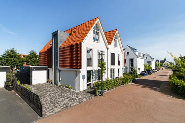 Twee-onder-één-kap te koop: Leen Zwinkelshof 2, Vliettuinen Wateringen