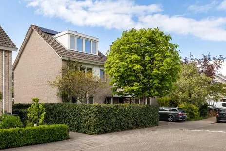 Corner house for sale: Leendert Butterstraat 20, Kralingen Oost Rotterdam