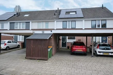 Tussenwoning te koop: Leendert Tulplaan 15, Vogelbuurt Ede