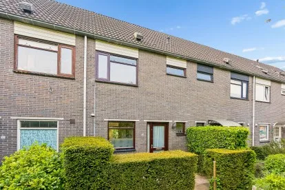 Tussenwoning te koop: Leerdampad 54, Stedenwijk Midden-west Almere