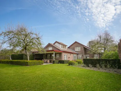 Vrijstaande woning te koop: Leerdamseweg 52, Verspreide huizen Asperen Asperen