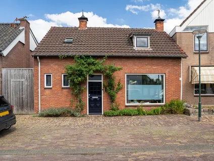 Koopwoning: Leerthouwerstraat 13 in Geertruidenberg - €329.000 - 108m²