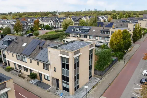 Hoekwoning te koop: Leeuwenburg 40, Barendrecht