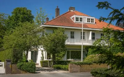 Twee-onder-één-kap te koop: Leeuwensteinlaan 37, Centrum Vught