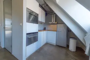 Woning te huur: Leeuwenstraat, Stadsdriehoek Rotterdam