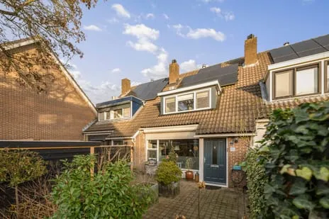 Tussenwoning te koop: Leeuwerik 2, Groot Douwel Deventer