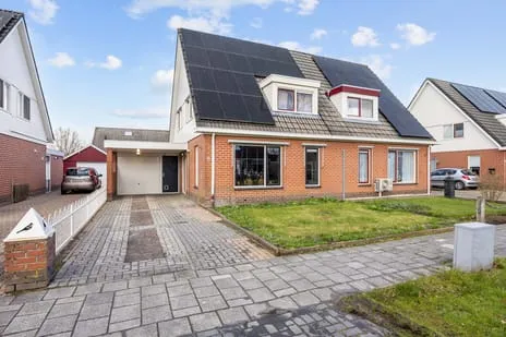 Twee-onder-één-kap te koop: Leeuwerik 31, Grootegast Grootegast