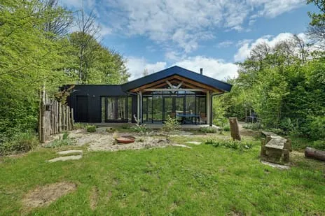 Detached house for sale: Leeuwerikenlaan 1, Verspreide huizen Kamperland Kamperland