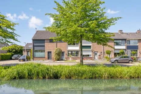 Terraced house for sale: Leeuweriksingel 4, Vogelbuurt-Zuid Sliedrecht