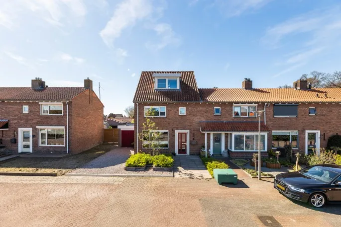 Hoekwoning te koop: Leeuwerikstraat 22, Hattemerbroek Hattemerbroek