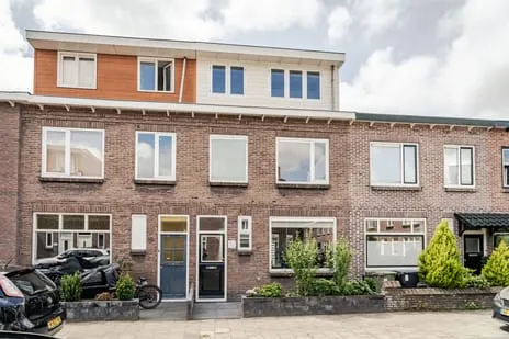Tussenwoning te koop: Leeuwerikstraat 46, Meeuwenbuurt Haarlem