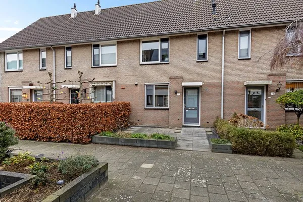 Tussenwoning te koop: Leeuwetand 77, Buitengouw Monnickendam