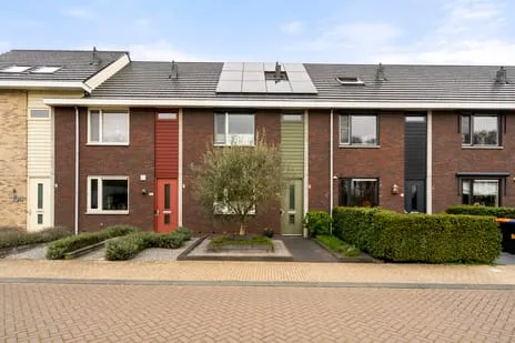 Tussenwoning te koop: Leghornlaan 100, Veller Barneveld