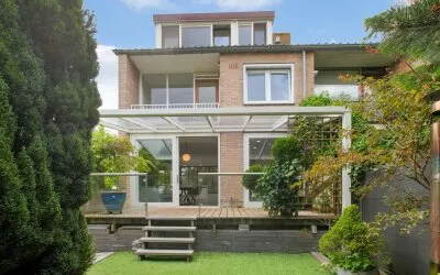 Hoekwoning te koop: Legmeerdijk 24, Bovenkerk Amstelveen