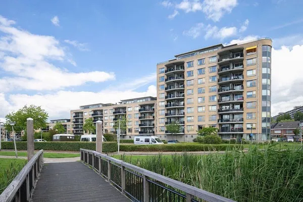 Home for rent: Lehárstraat, Puccinibuurt Capelle Aan Den Ijssel