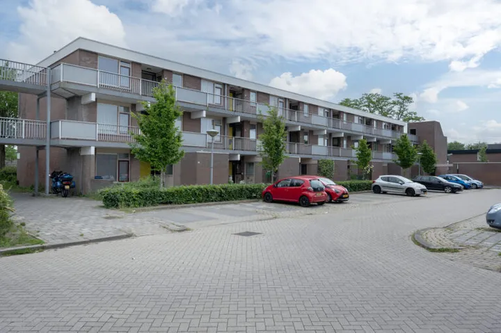 Appartement te koop: Leidenstraat 52, Stedenwijk Midden-west Almere
