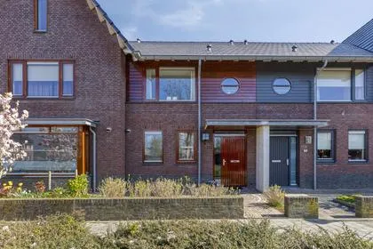 Tussenwoning te koop: Leidijk 117, Essenpas Bemmel