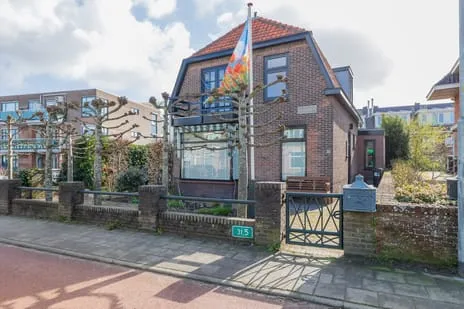 Vrijstaande woning te koop: Leidsestraat 5, Leidsestraat Hillegom