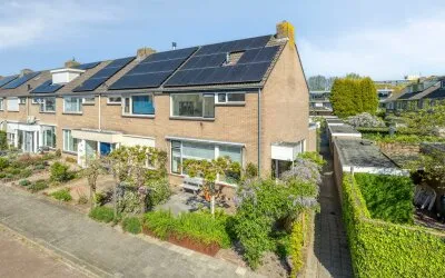 Hoekwoning te koop: Leidsestraatweg 92, Woerden