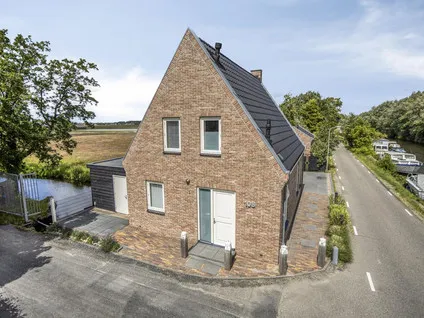 Detached house for sale: Leidsevaart 108, Buitengebied Noordwijkerhout Noordwijkerhout