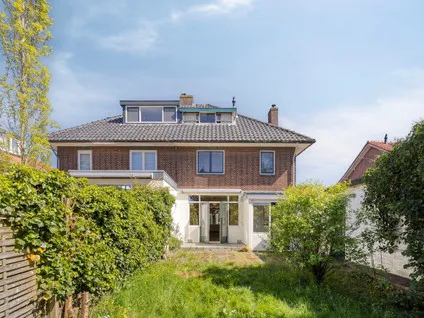 Twee-onder-één-kap te koop: Leidseweg 325, Noord-Hofland Voorschoten