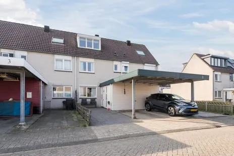 Tussenwoning te koop: Leijhof 2, Waterwijk Zuid Almere