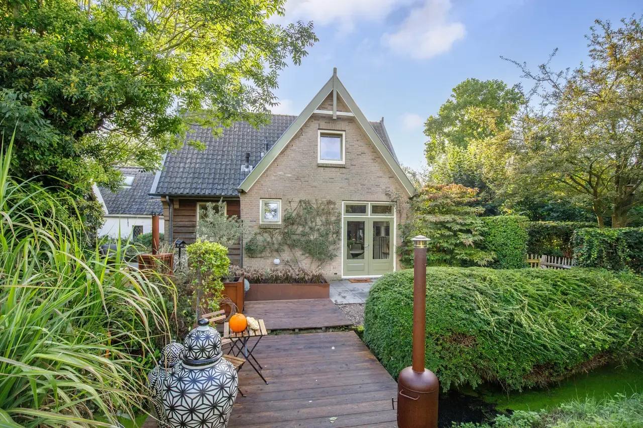 Twee-onder-één-kap te koop: Lekdijk 32, Ammerstol