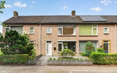 Tussenwoning te koop: Lekkerbeetjenlaan 64, Loonsebaan Vught