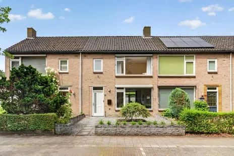 Tussenwoning te koop: Lekkerbeetjenlaan 64, Loonsebaan Vught