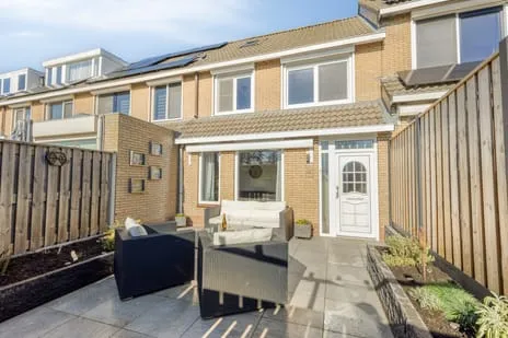 Tussenwoning te koop: Lekstraat 39, Schenkel-Noordoost Spijkenisse