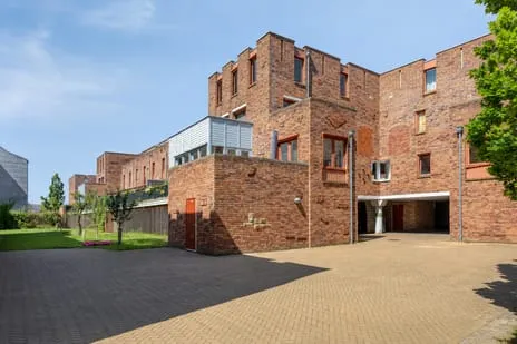 Tussenwoning te koop: Leliënhuyze 34, De Haverleij 'S-Hertogenbosch