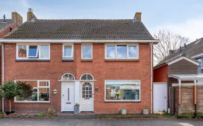 Tussenwoning te koop: Leliestraat 1, Bloemenbuurt Meppel